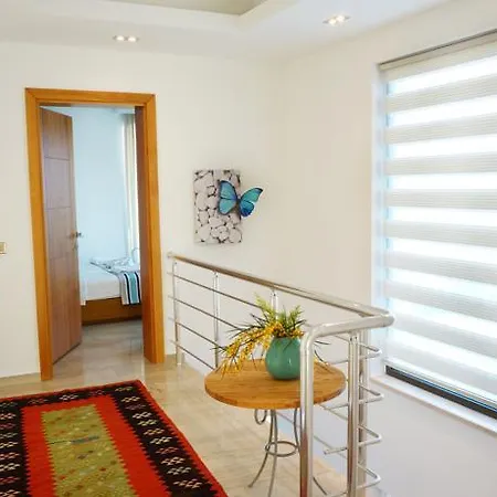 Vila Island Villas *